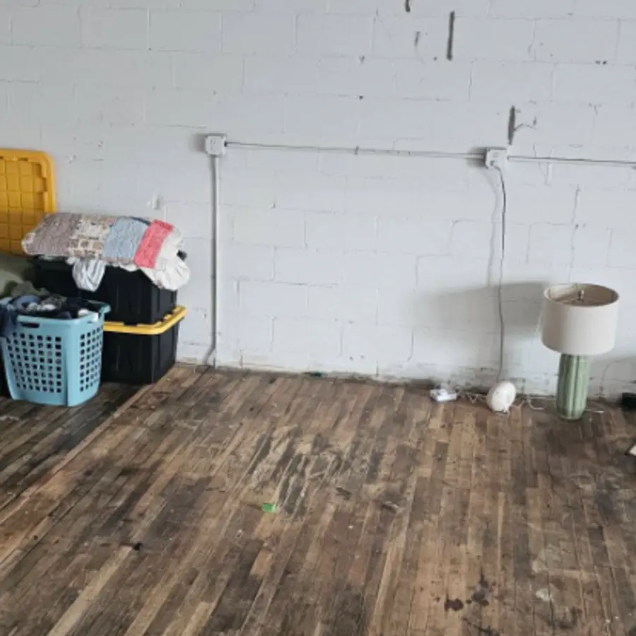Room cleared after twin bed removal