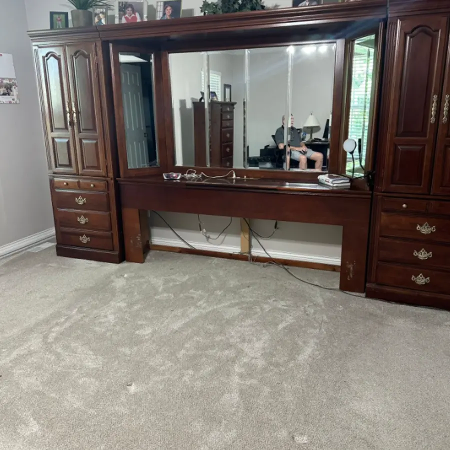 Bedroom cleared after mattress removal